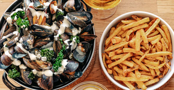 Je Peux Pas J'ai Moules Frites, Annemasse