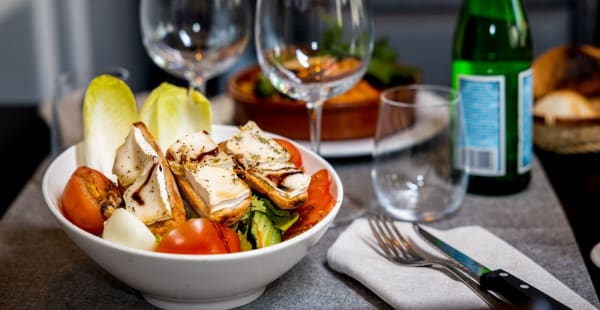 salade chèvre au miel et noix - Ponte Vecchio, Genève