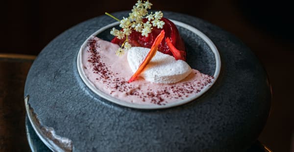 Rhubarb and Strawberry Dessert - Fiskebar, Genève