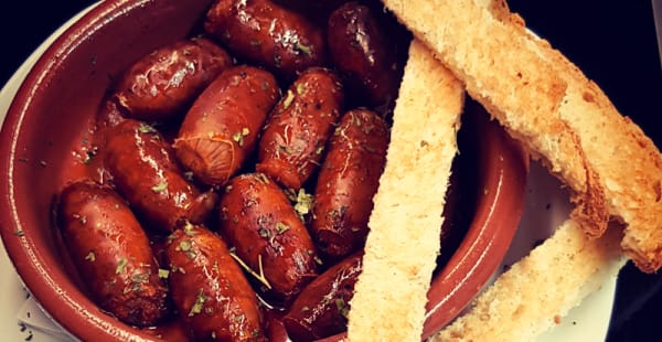 Chorizos a la Sidra - Diegos Bar, Barcelona