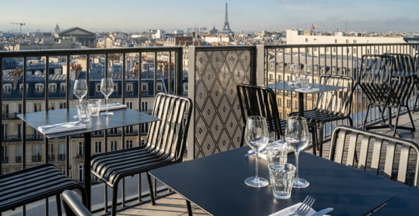 Terrasse - La Reine Mer - Printemps, Paris