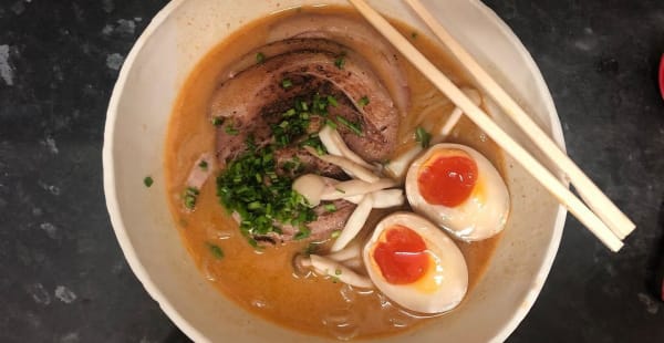 Tonkotsu Rámen by Go Juu, Lisboa