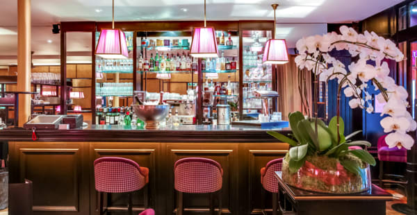 Le bar - L'Envue, Paris