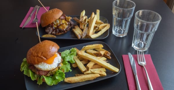 BBQ BURGER - Méndez Álvaro, Madrid