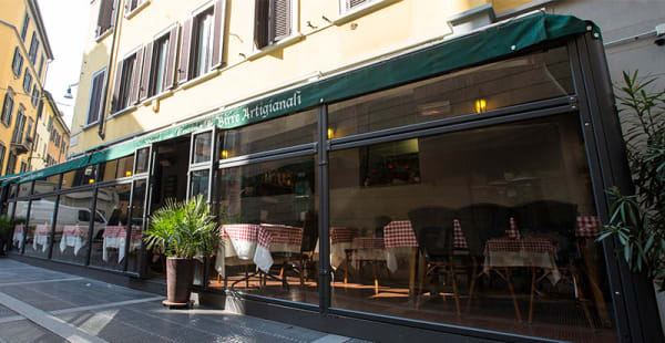 la entrata - Taverna del Borgo Antico, Milano