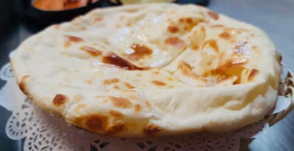 Naan Formage  - Le Darshana, Genève