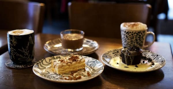 Café Saint Honorée, Paris