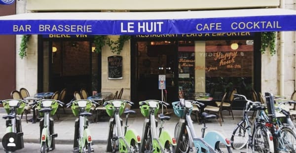 Le Huit, Paris