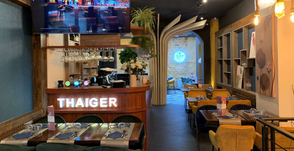 Thaiger, Paris