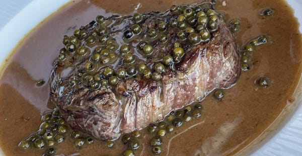 Filetto di Bavarese al Pepe verde - Ristorante Bucci, Castel Gandolfo