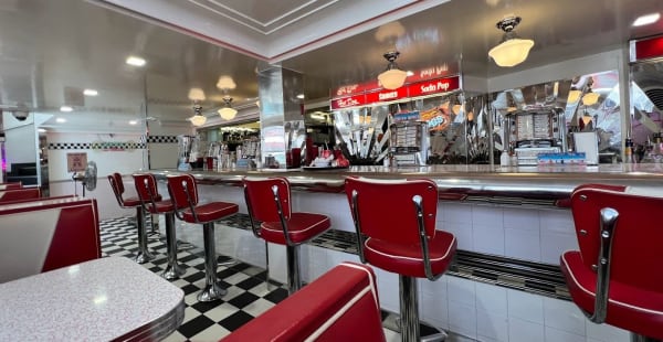 American Dream Diner, Geneva