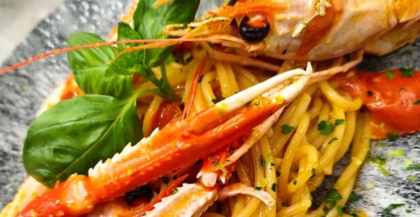 Spaghetti con scampi e pomodoretti - Il Piccolo Vicolo, Roma