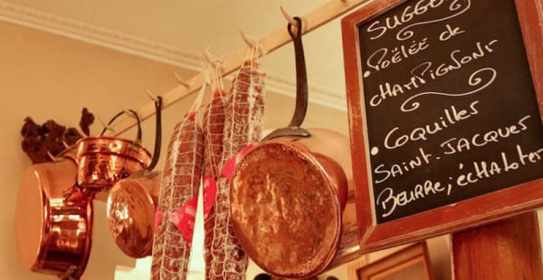 Saucisson - Chez Georges, Paris