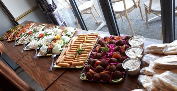 Offrir un buffet de petit-déjeuner impeccable tout au long du