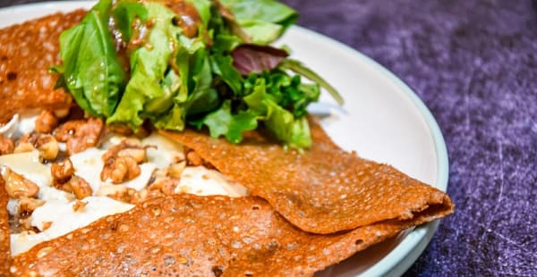 galette noix - Crêperie L'Hermine, Paris