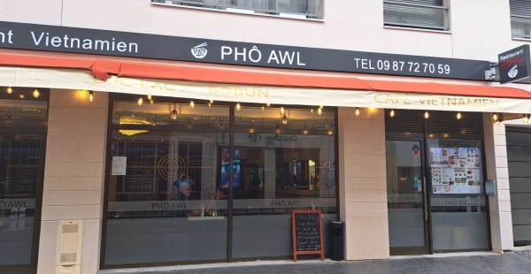 Pho AWL, Paris