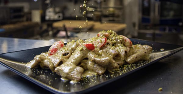 Mezze Maniche al Pistacchio Siciliano - Fabbrica Del Grano, Milano