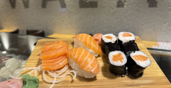 Waza Sushi, Paris