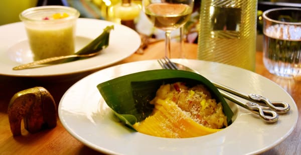 Desserts Tapioca aux litchi & Riz gluant sucré à la mangue fraîche - THAÏSIL Restaurant, Paris