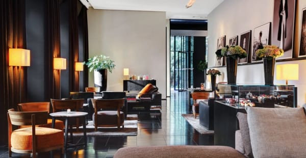 Lobby lounge - Il Ristorante-Niko Romito at Bulgari Hotel, Milano