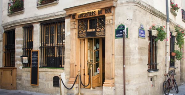 Vue de l'extérieur - Aux Anysetiers du Roy, Paris