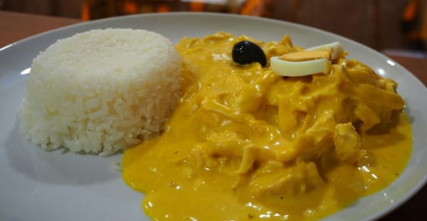 AJÍ DE GALLINA - Huacatay, Madrid