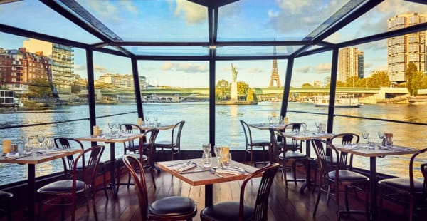 Bateau Croisière - Paris Seine, Paris