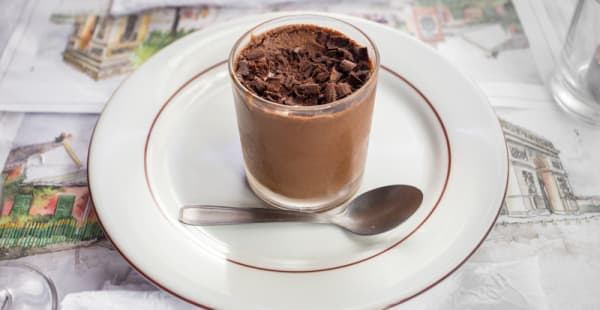 Mousse au chocolat - Le Petit Pantheon, Paris