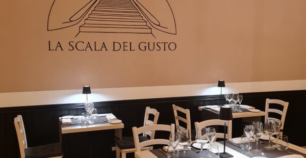 La Scala del Gusto, Roma