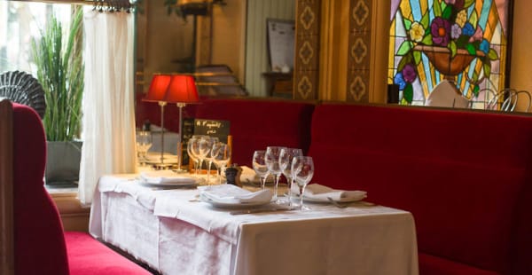 Table dressée - Le Ballon des Ternes, Paris