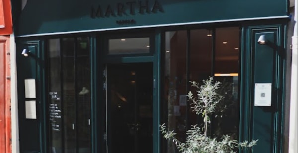 Martha, Paris
