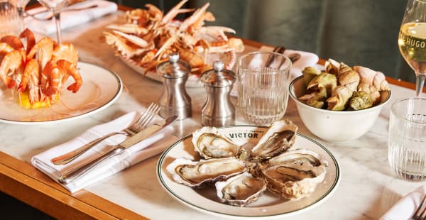 Brasserie Victor Hugo, café, restaurant, brunch et dîners festifs - Brasserie Victor Hugo Paris, Paris