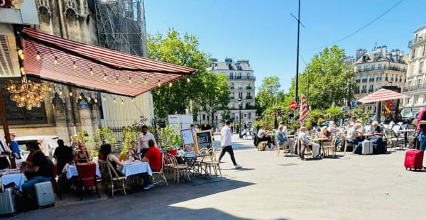 Le Buffet de la Gare, Paris