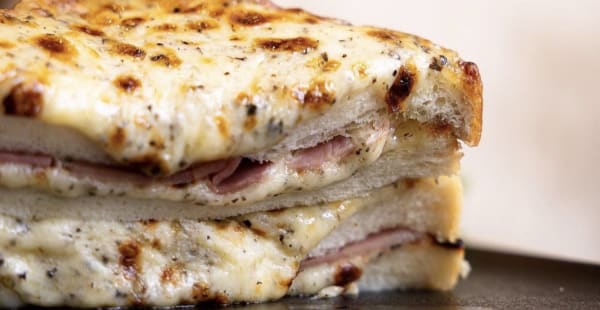 Croque crème de truffe - Le Petit Marcel, Paris