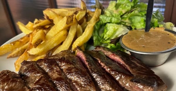 Brasserie L'Avenue, Paris