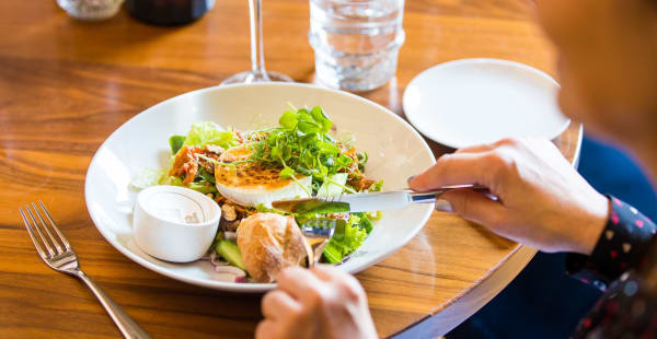 Heerlijke salade - Bistro Berlage, Amsterdam