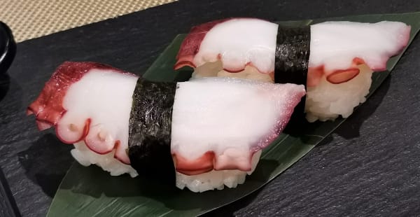 Nigiri Polpo - Satoru Sushi Garden, Roma