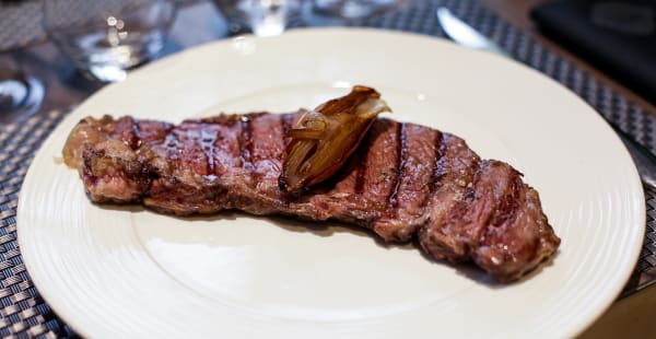 Pièce de viande - Sur La Braise, Paris