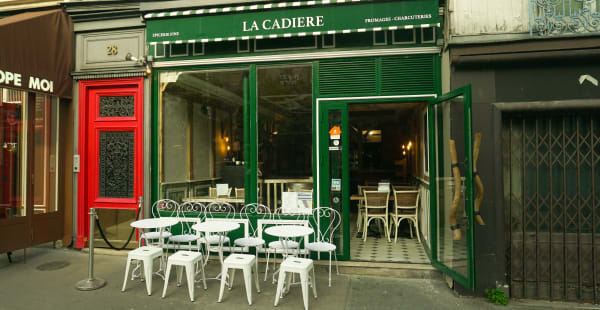 La Cadière, Paris