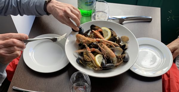 Linguine Frutti di Mare Bianco - La Padellina, Paris