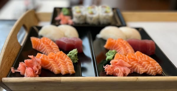 Nems et Sushi, Paris