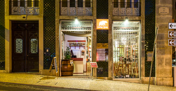 Entrada - Eating Bear - Adhoc Wine, Lisboa