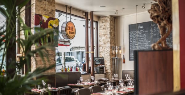 Bistrot branché - Le Café Qui Parle, Paris