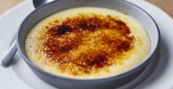 CREMA CATALANA, CATALAN CREAM - Restaurant Banquet Barcelona, Barcelona