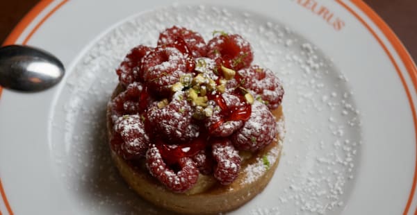 Tarte framboises - Café Fleurus, Paris