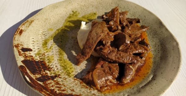 Plato de Menú diario: higado a la veneciana - El Celler del Museu, Cornella De Llobregat