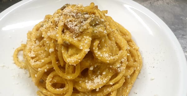 Tonnarelli alla Carbonara - Trattoria Sora Cencia, Roma