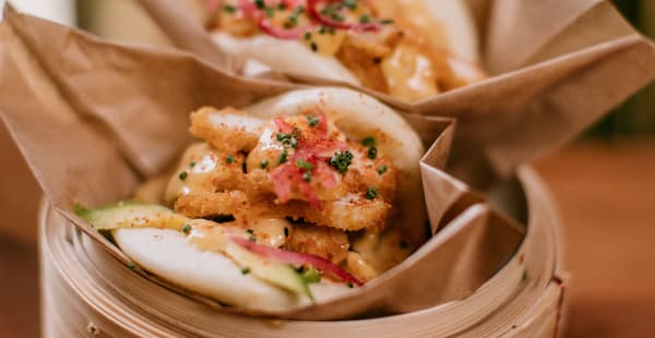 Bao de Pollo Rebozado - Kutoshi, Sant Cugat del Vallès