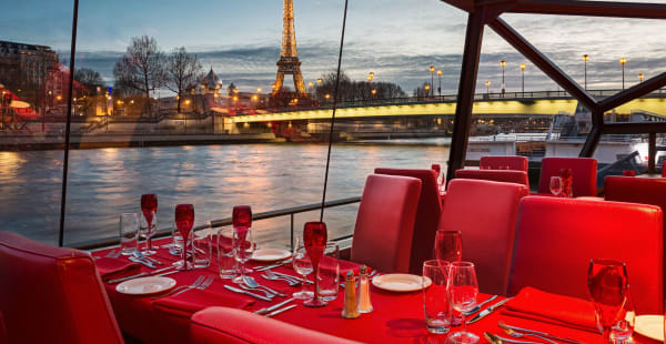 Les Bateaux Mouches®, Paris