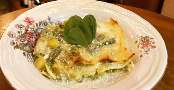 Lasagna con pesto, fagiolini e patate  - Vinando, Roma